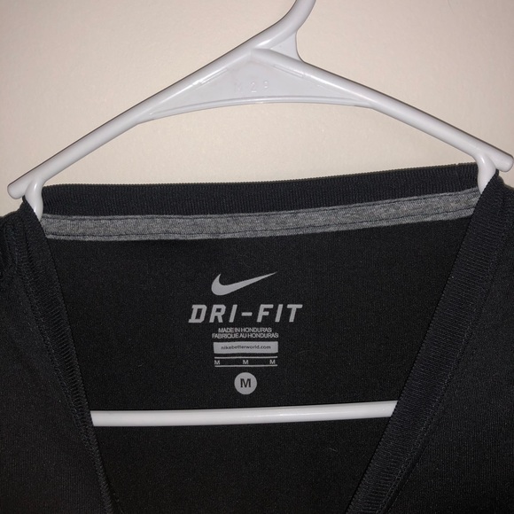 ✔️ Nike T ✔️ - Picture 2 of 3